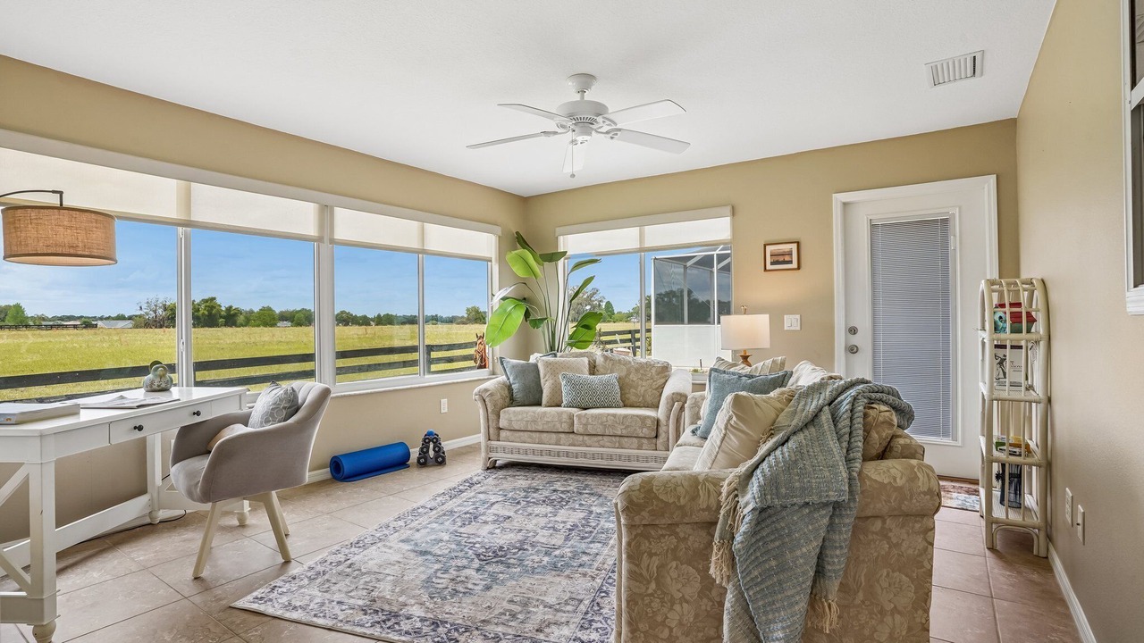 Photo of Livingroom in De La Vista