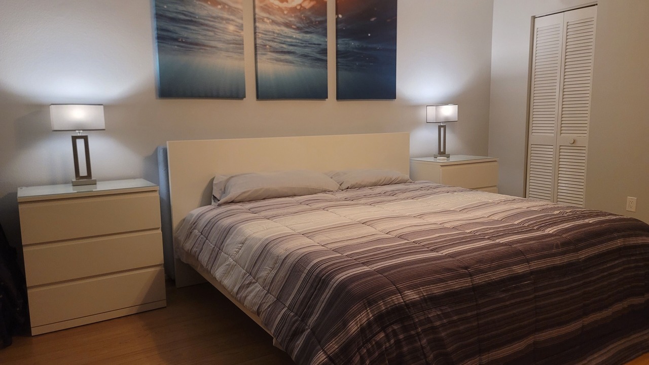 Photo of Bedroom in Pinellas Point