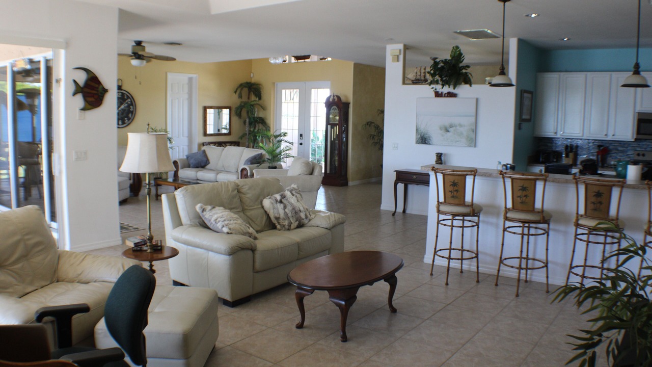 Photo of Livingroom in Burnt Store