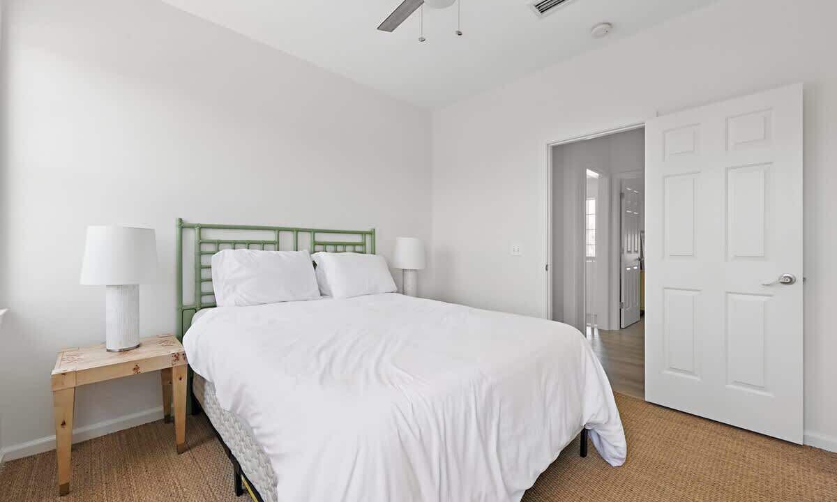 Photo of Bedroom in Jacksonville Beach
