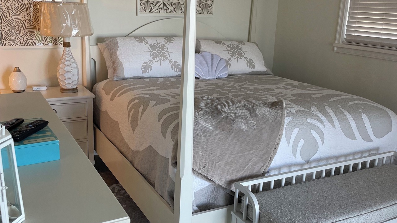 Photo of Bedroom in Ponce Inlet