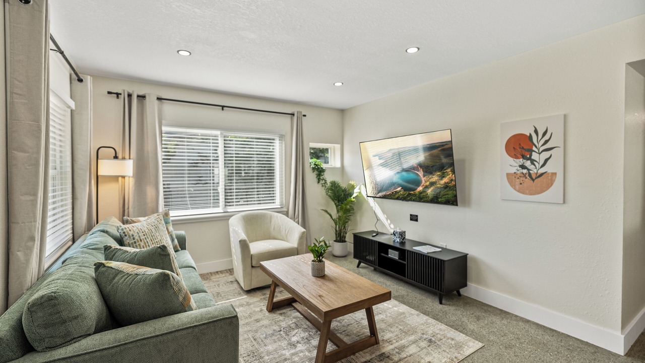 Photo of Bedroom in Lake Bentley