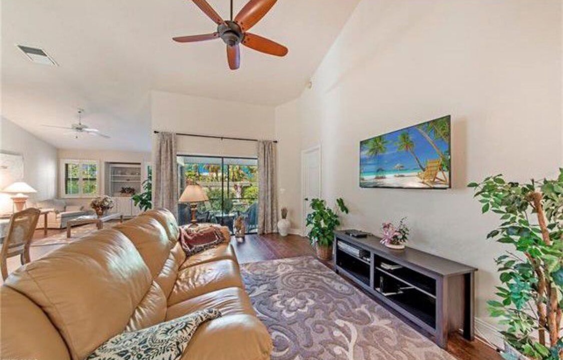 Photo of Livingroom in Bonita Bay