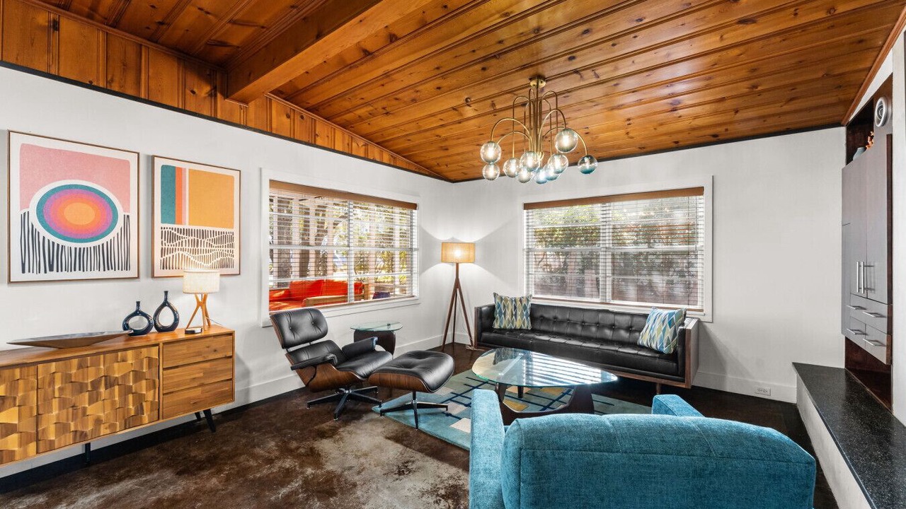 Photo of Livingroom in Seacrest