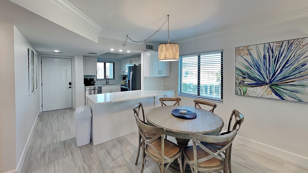 Photo of Others in Mid Island