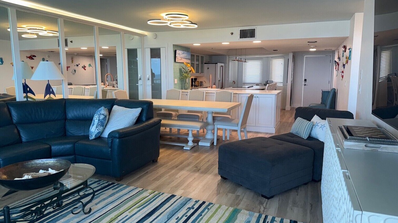 Photo of Livingroom in Inlet Villas