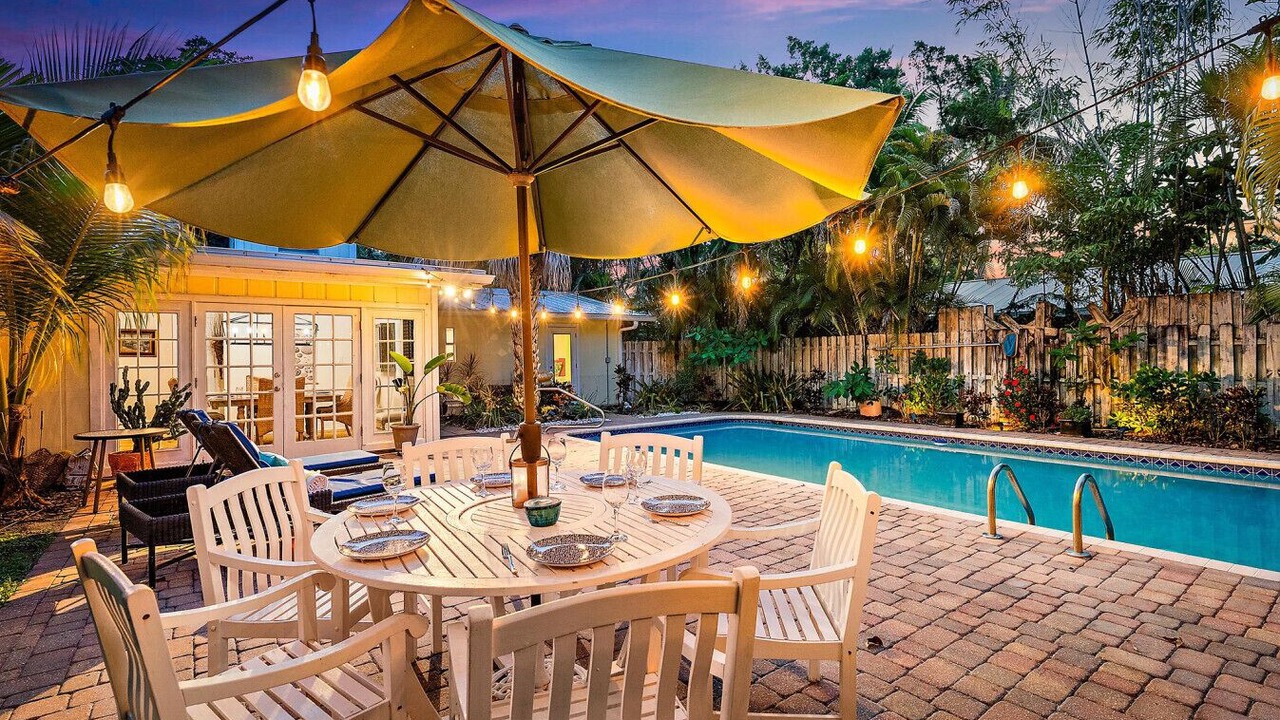 Photo of Outdoor in Yacht Club Estates
