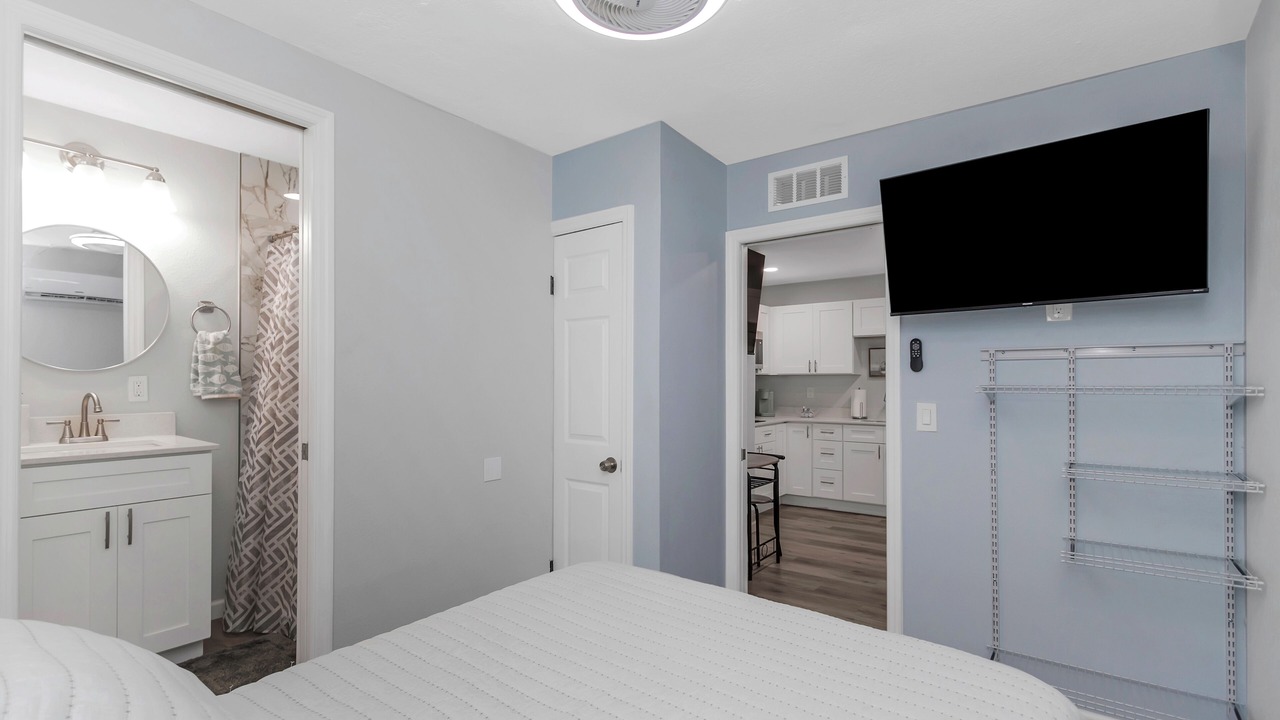 Photo of Bedroom in Pinellas Park