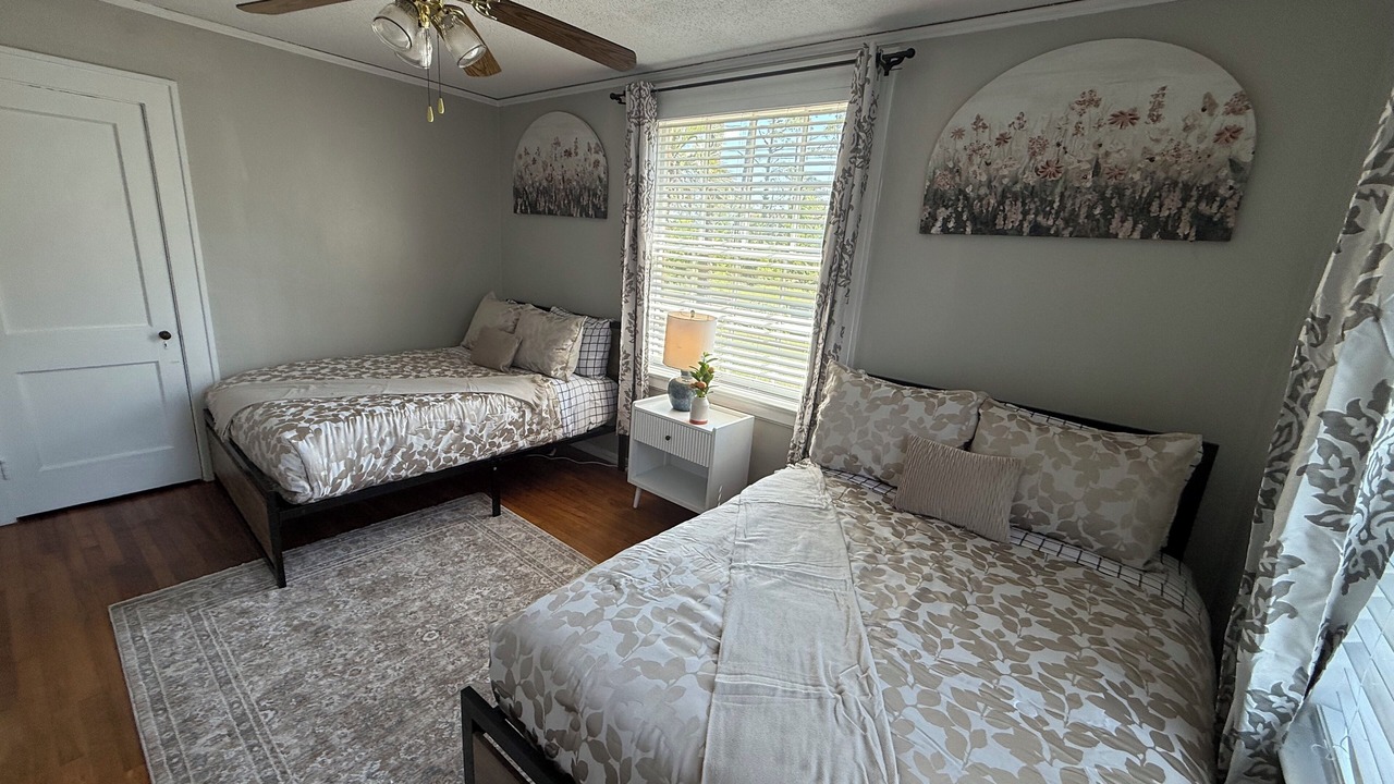 Photo of Bedroom in Valdosta