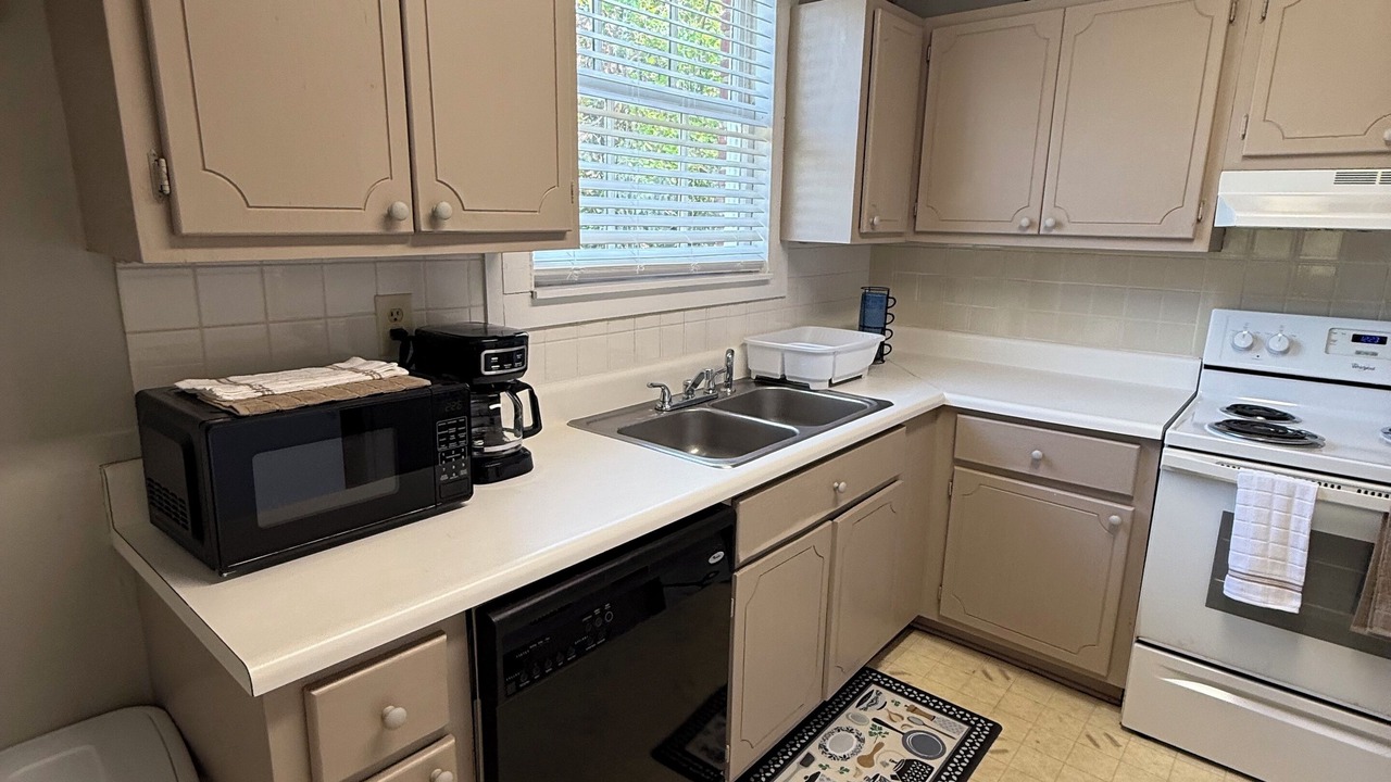 Photo of Kitchen in Valdosta