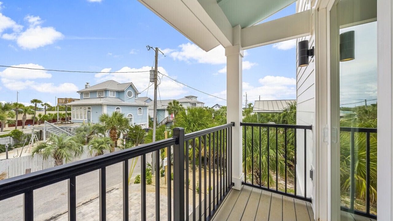 Photo of Patio Balcony in Gulf Lagoon Beach
