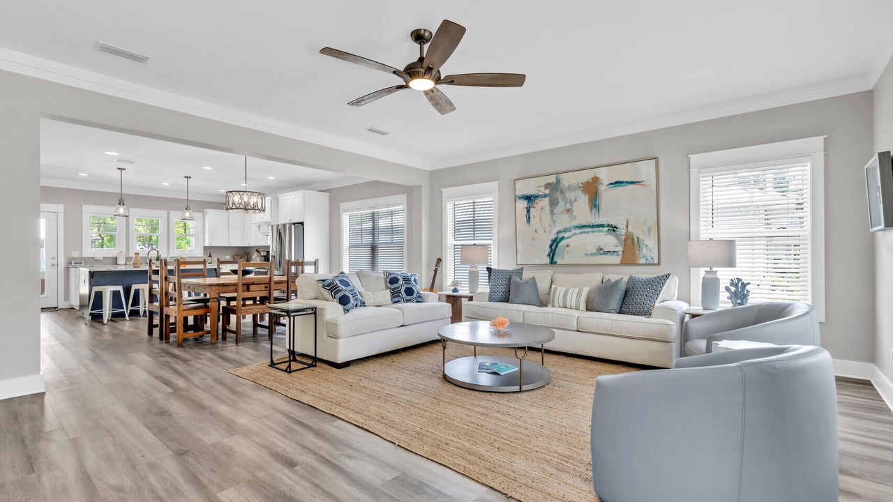 Photo of Livingroom in Gulfview Heights