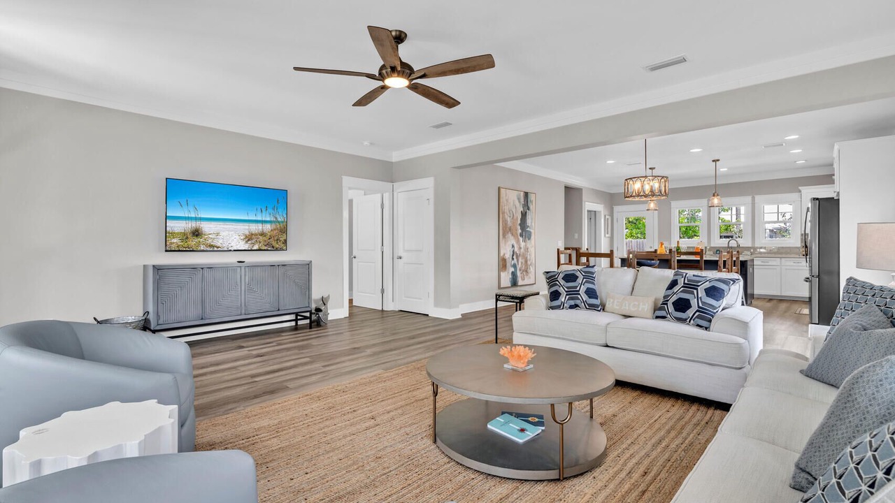 Photo of Livingroom in Gulfview Heights