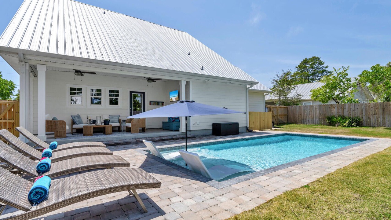 Photo of Outdoor in Gulfview Heights