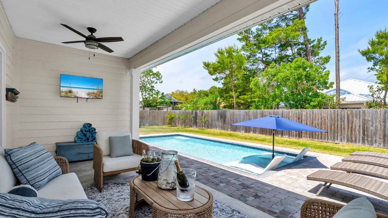Photo of Outdoor in Gulfview Heights