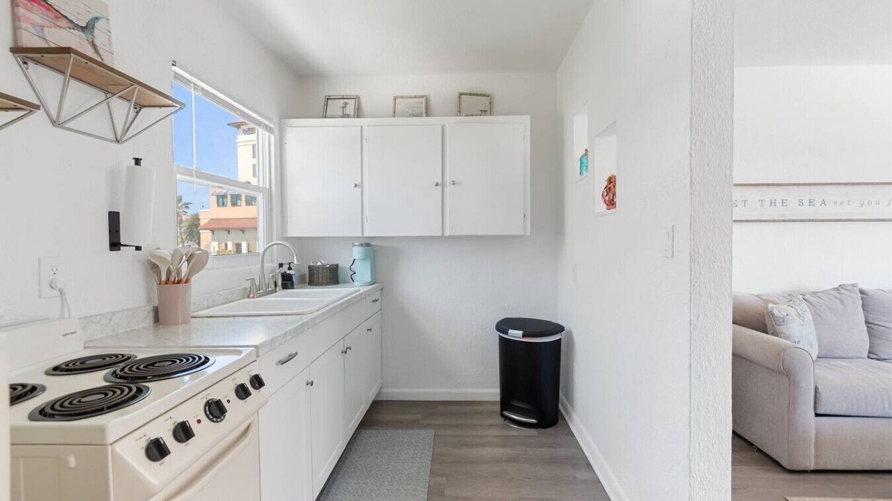 Photo of Kitchen in Bay Esplanade