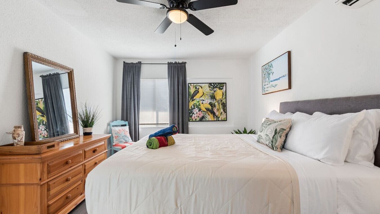 Photo of Bedroom in Bay Esplanade
