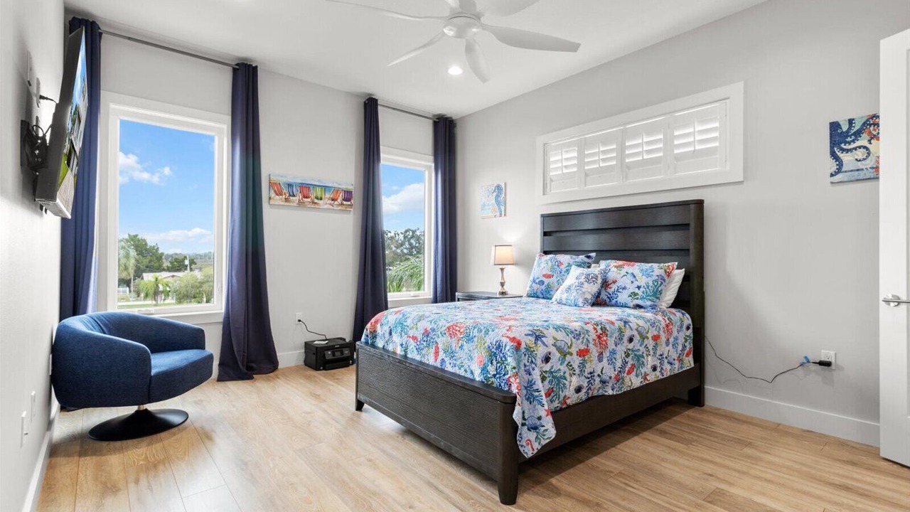 Photo of Bedroom in Dixie Shores