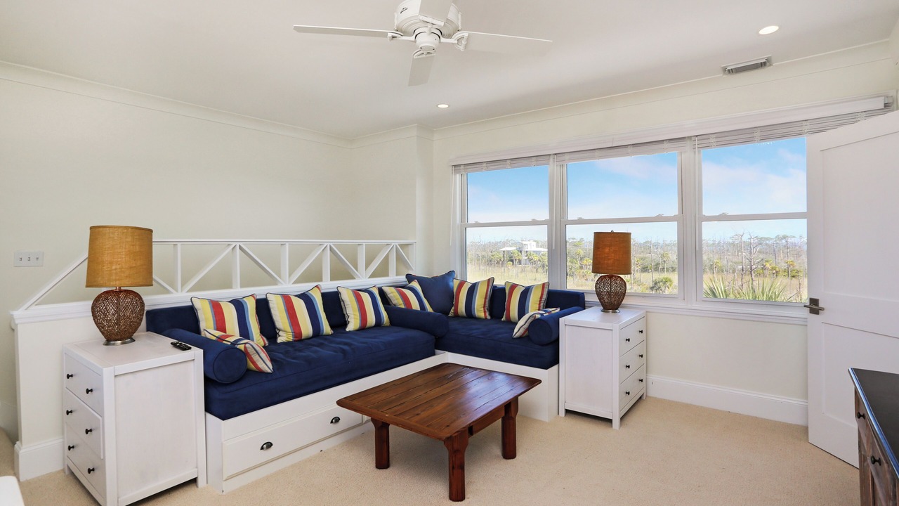 Photo of Livingroom in Port St. Joe