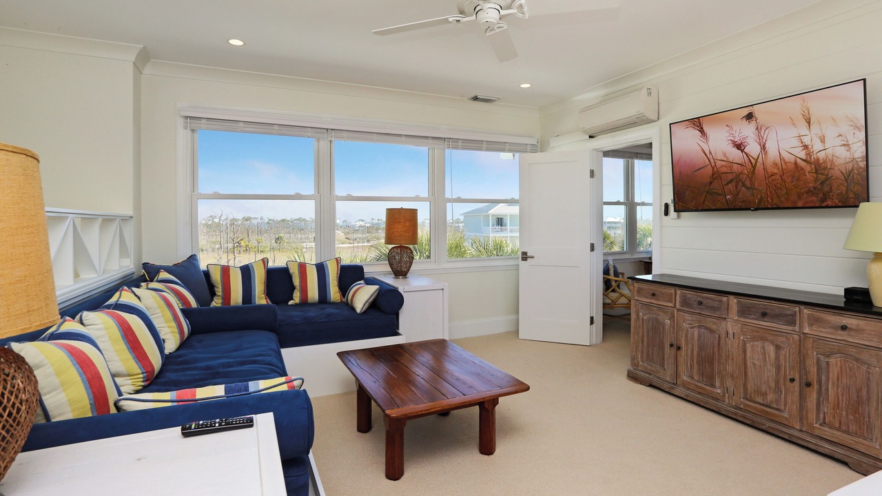 Photo of Livingroom in Port St. Joe