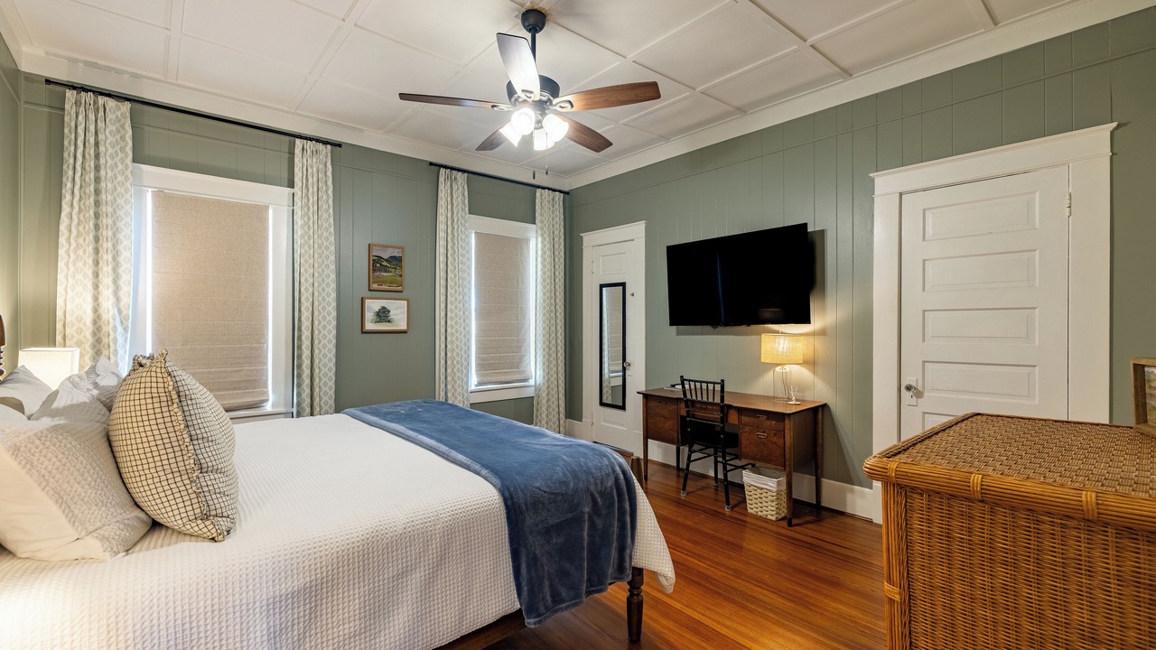 Photo of Bedroom in Thomasville