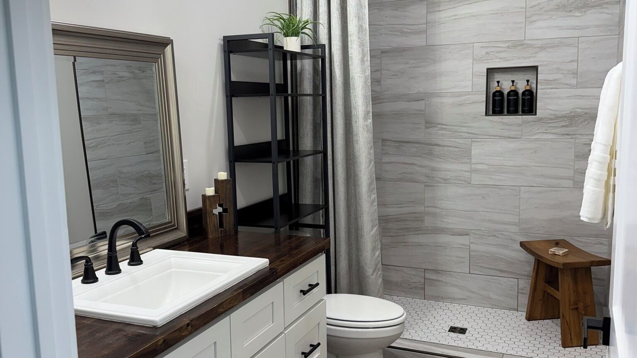 Photo of Bathroom in Santa Rosa Beach