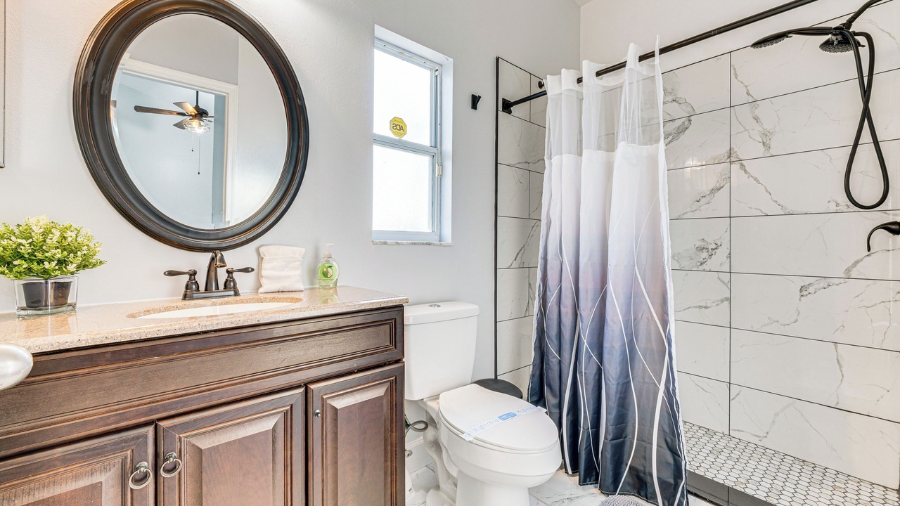Photo of Bathroom in Royal Palms