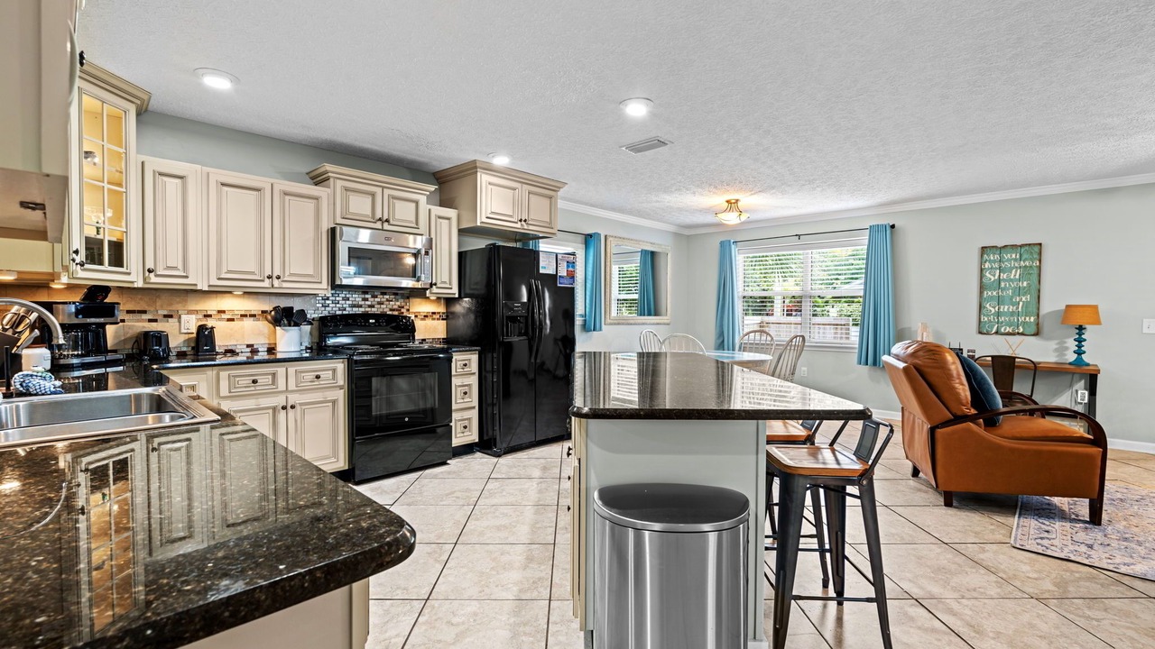 Photo of Kitchen in El Centro Beach