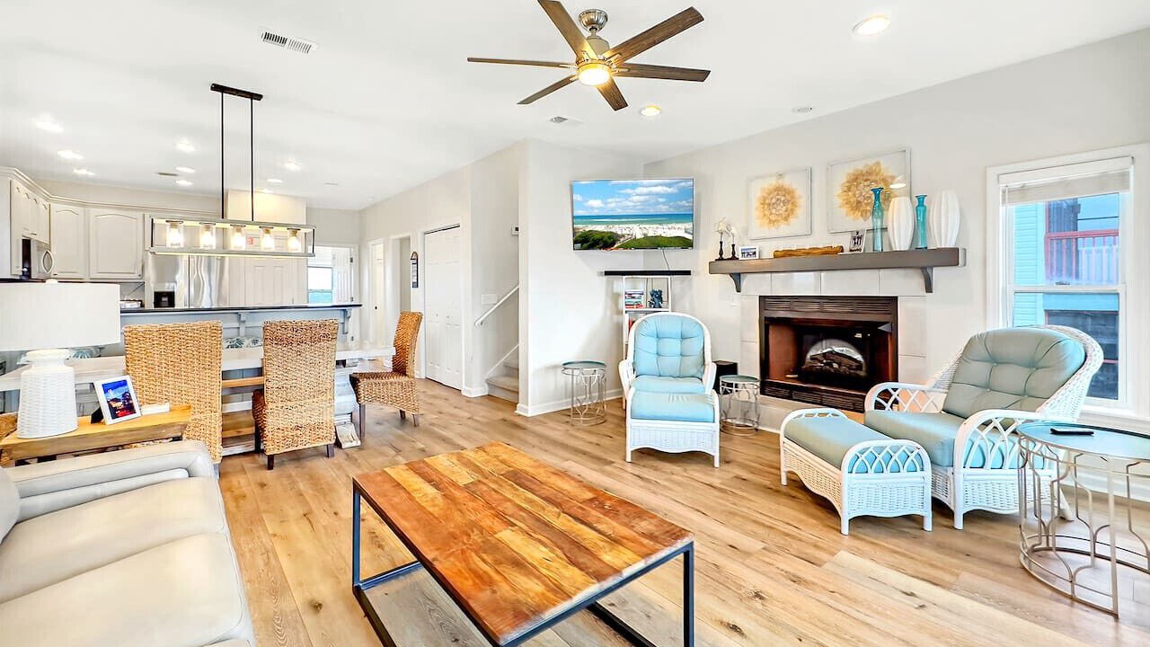Photo of Livingroom in Cape San Blas