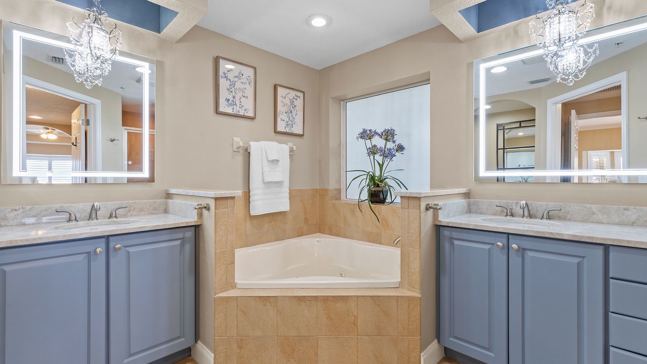 Photo of Bathroom in New Smyrna Beach