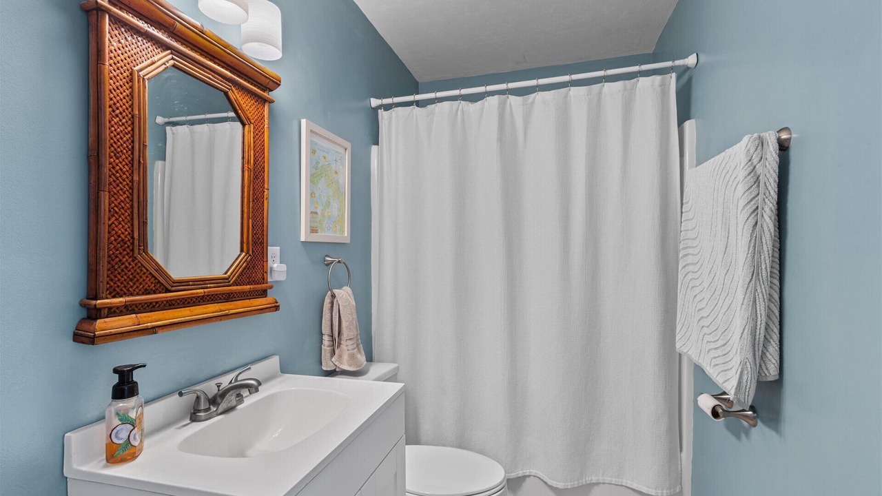 Photo of Bathroom in Cedar Key