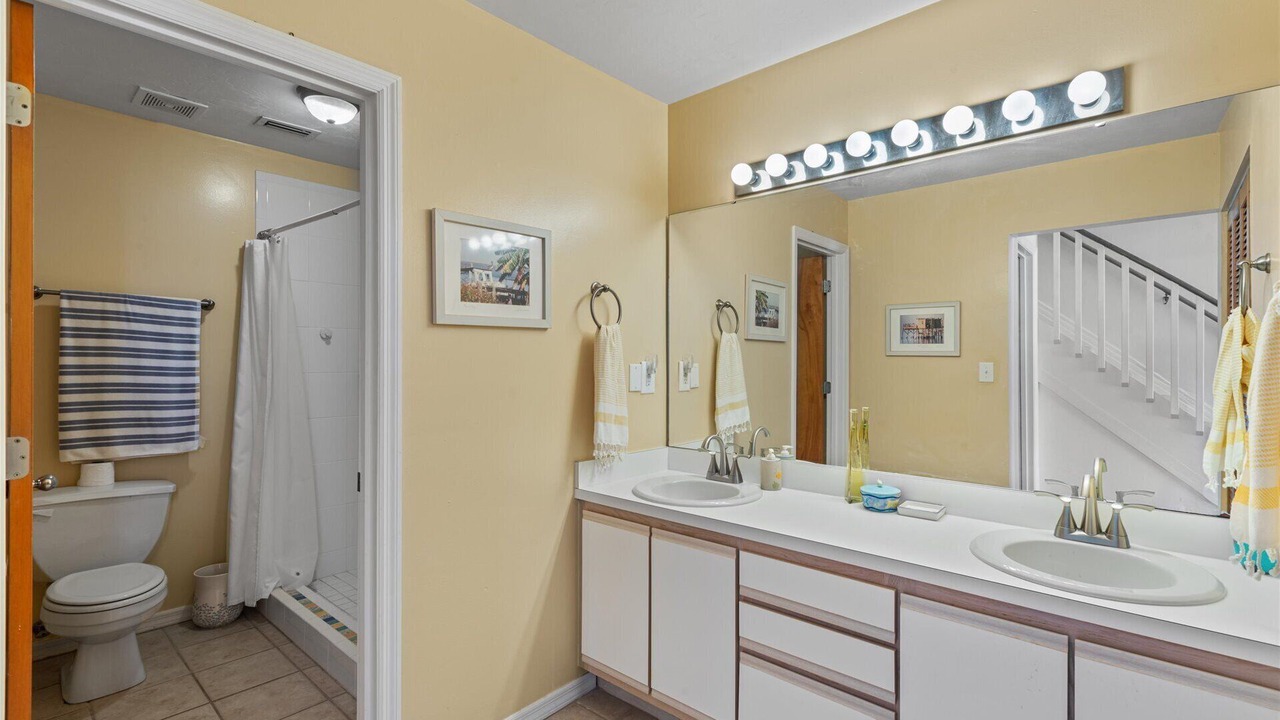 Photo of Bathroom in Cedar Key