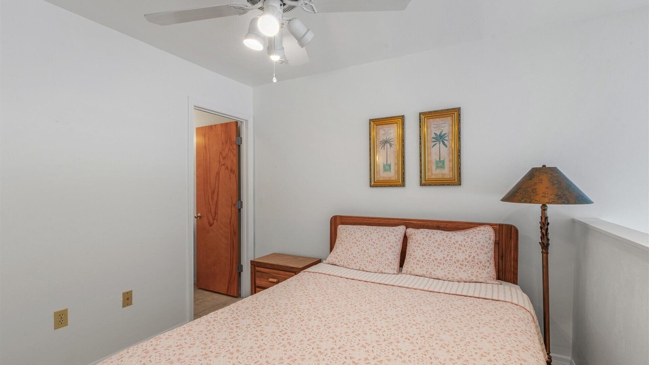 Photo of Bedroom in Cedar Key