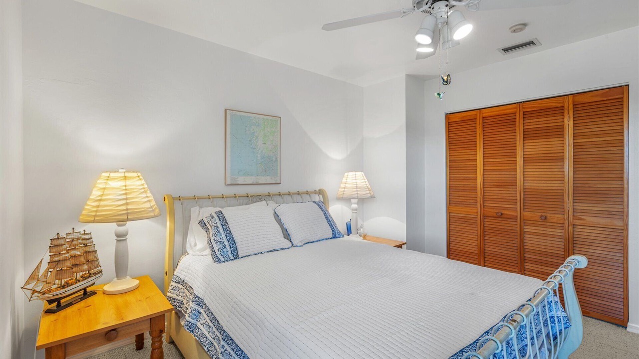 Photo of Bedroom in Cedar Key