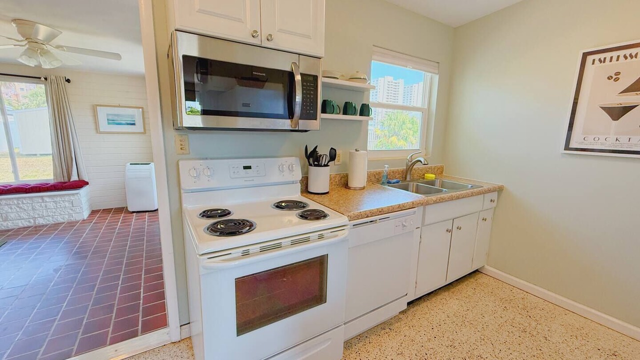 Photo of Kitchen in Daytona Beach