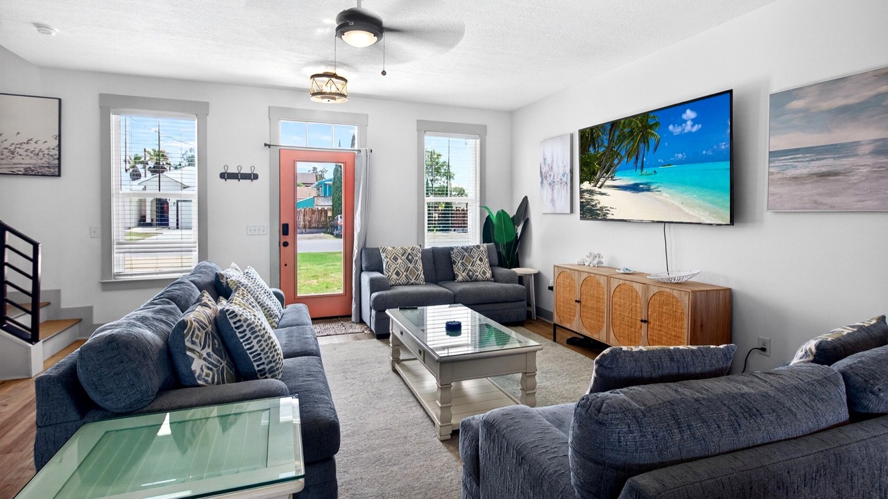 Photo of Livingroom in Inlet Beach Heights