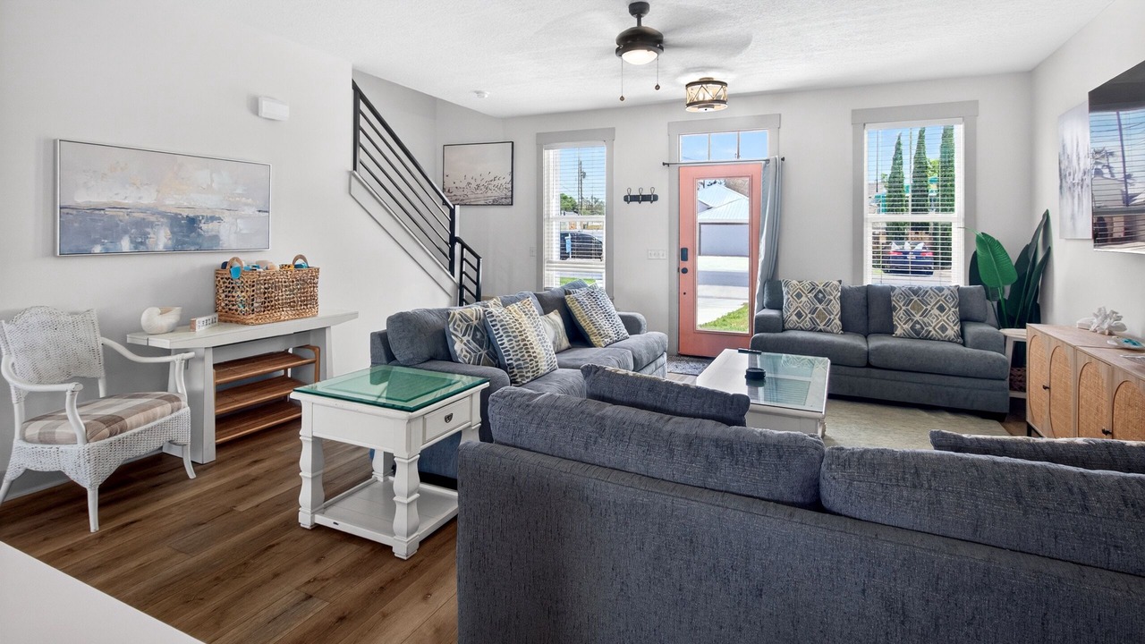 Photo of Livingroom in Inlet Beach Heights