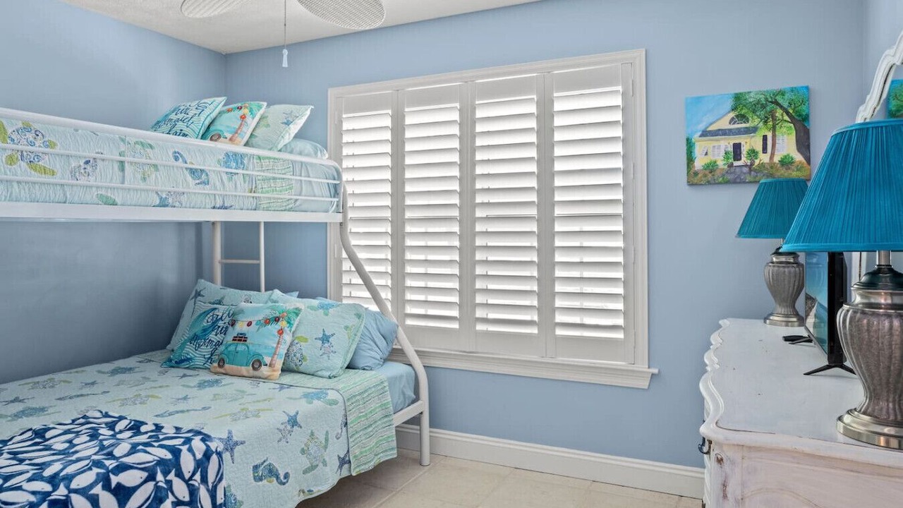 Photo of Bedroom in Riviera Beach