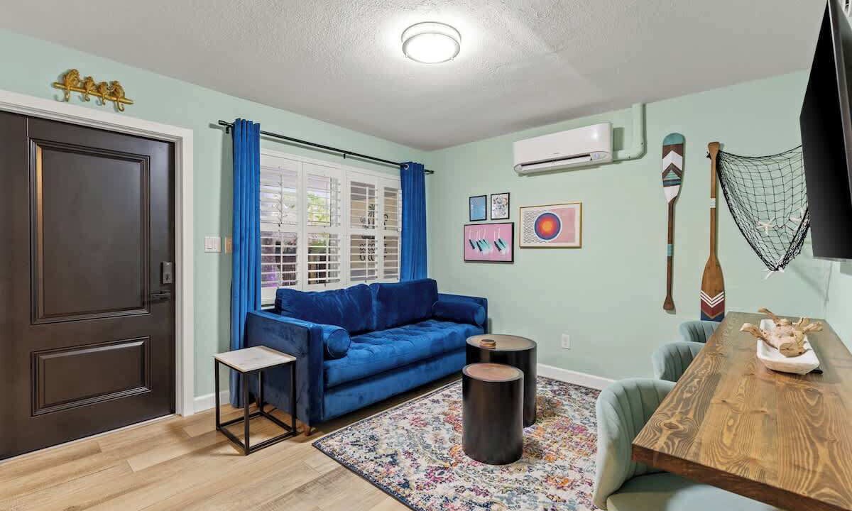 Photo of Livingroom in Clearwater Beach