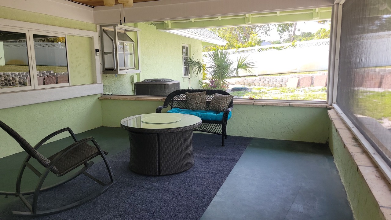 Photo of Patio Balcony in Indian River Estates
