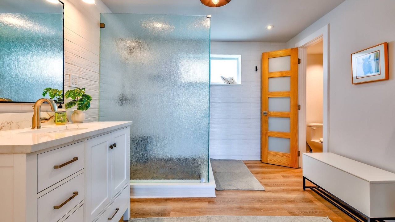Photo of Bathroom in Summerland Key
