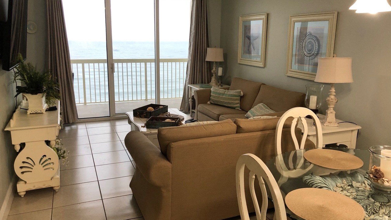Photo of Livingroom in Miramar Beach