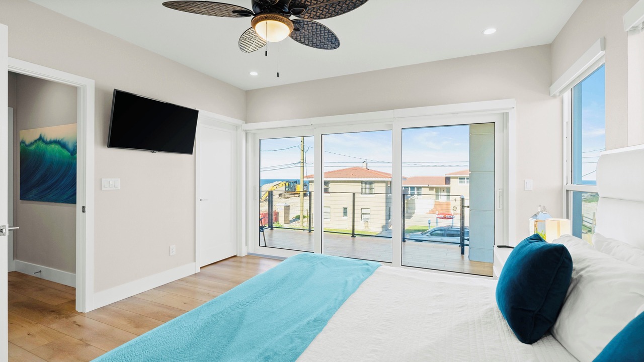 Photo of Bedroom in Wilbur-By-The-Sea