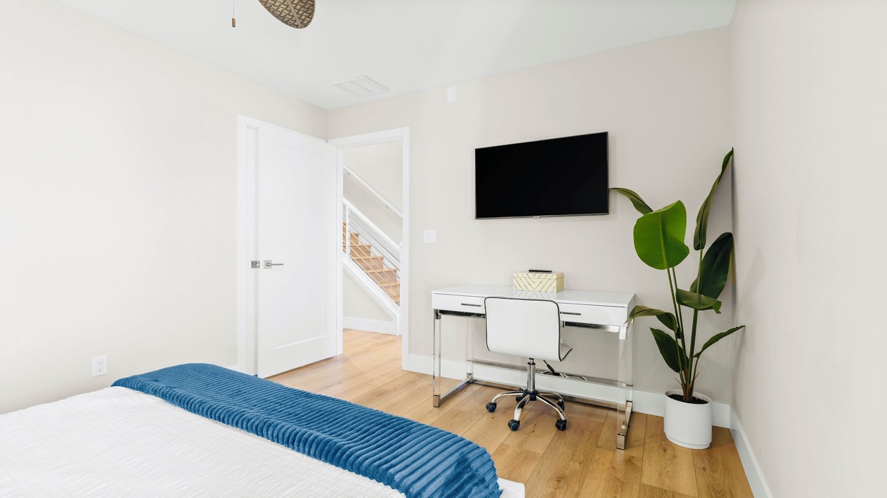 Photo of Bedroom in Wilbur-By-The-Sea