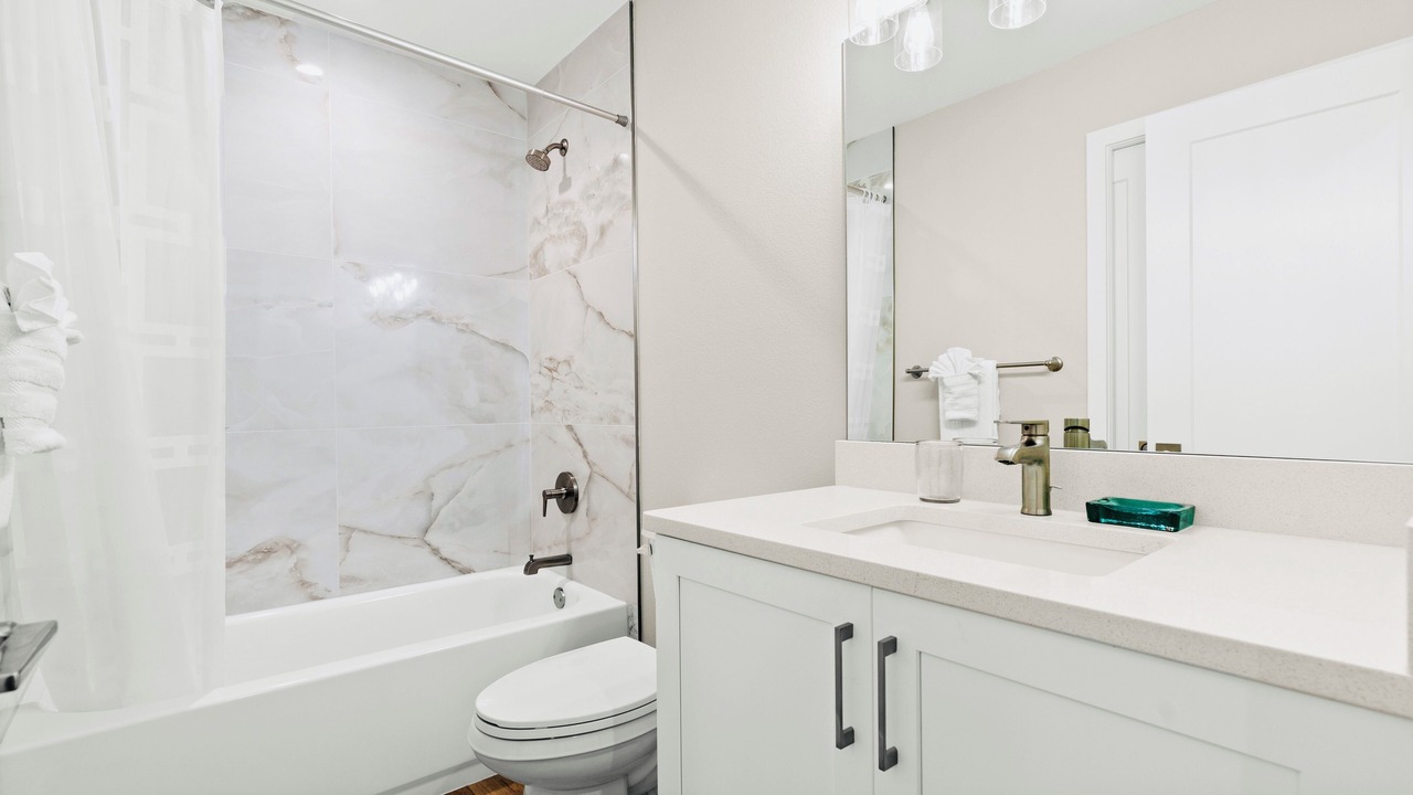 Photo of Bathroom in Wilbur-By-The-Sea