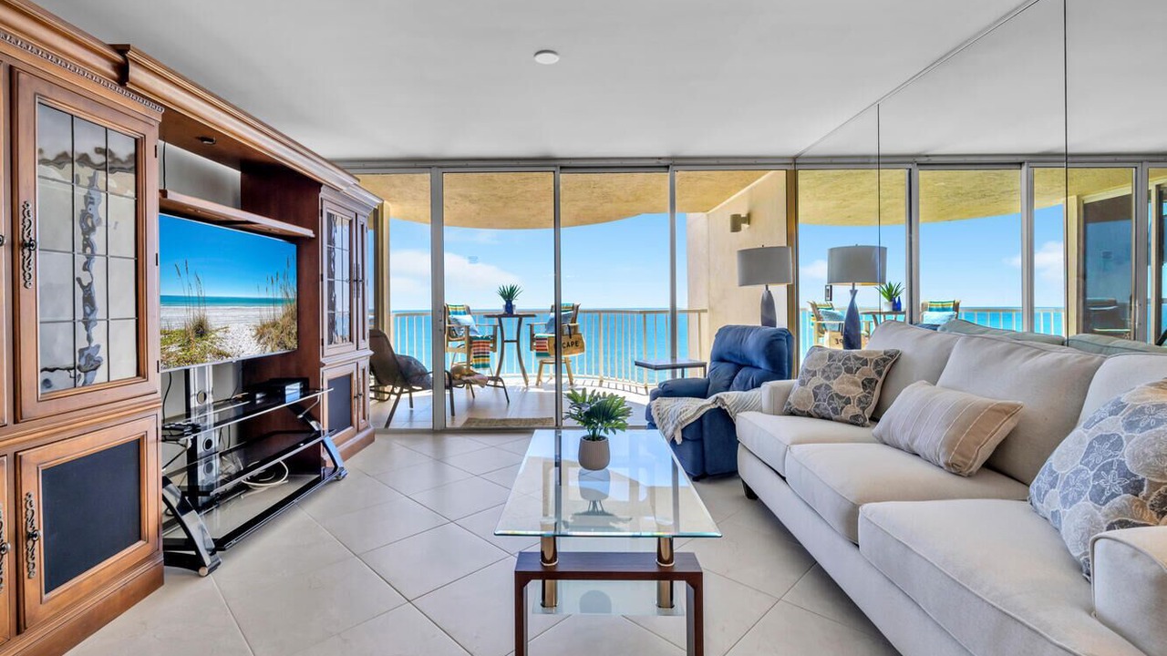 Photo of Livingroom in Gulf Pines