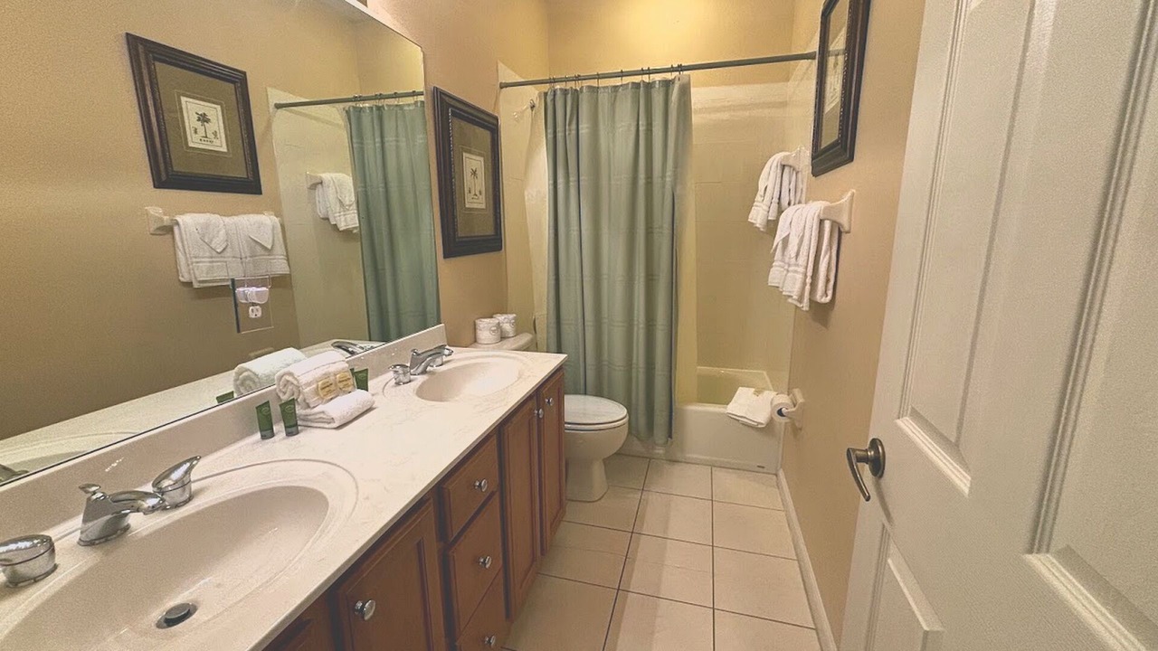 Photo of Bathroom in Port Saint Lucie