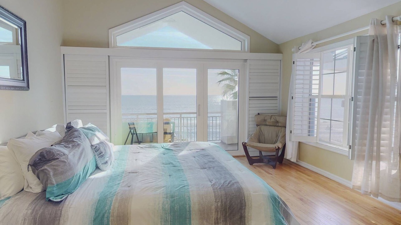 Photo of Bedroom in Madeira Beach