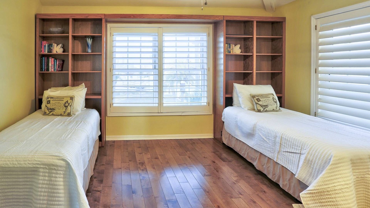 Photo of Bedroom in Madeira Beach