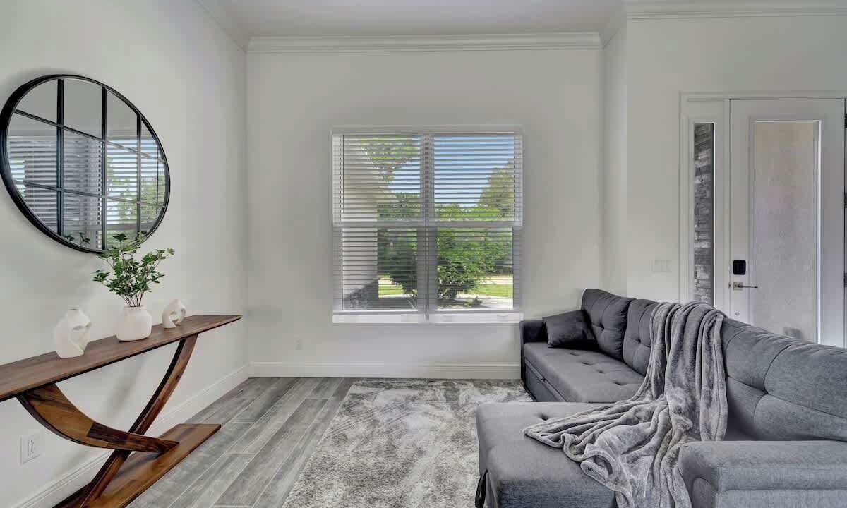 Photo of Livingroom in Osprey